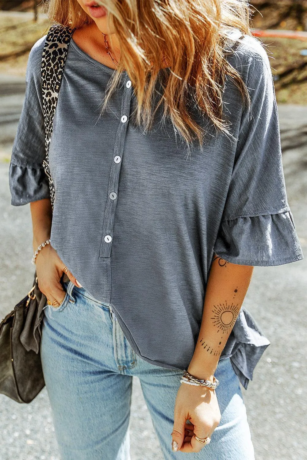 Bouncy Sunday Half Flounce Sleeve Blouse