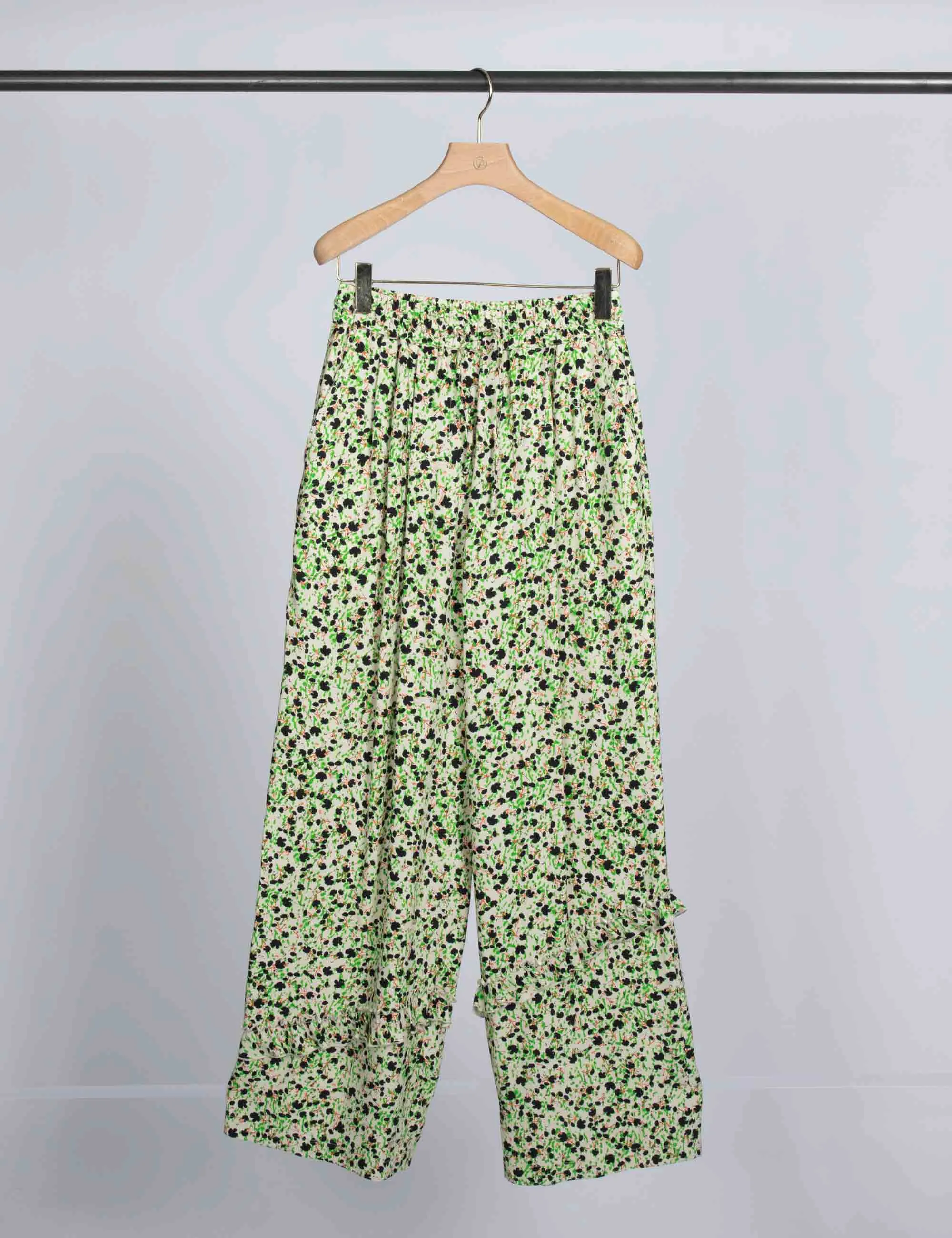 Floral Collage Elastic Wb Ruffle Pant