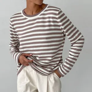 Noras - Elegant streepjes t-shirt