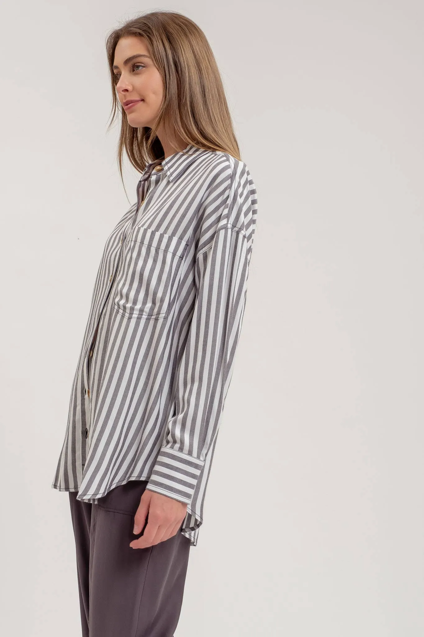 STRIPE COLLARED BUTTON DOWN LONG SLEEVE SHIRT