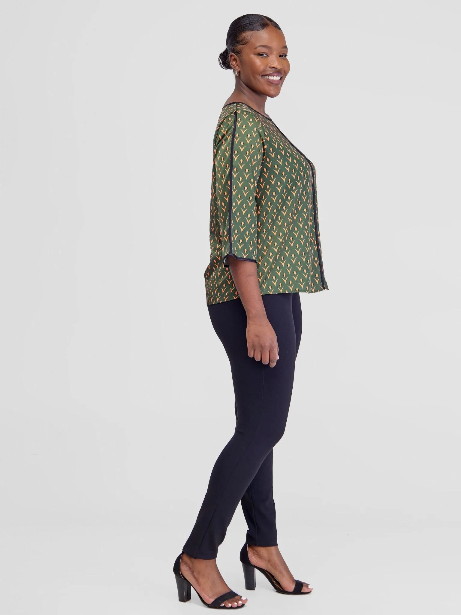 Vivo Vinna 3/4 Sleeve Top - Hunters / Orange Nina Print