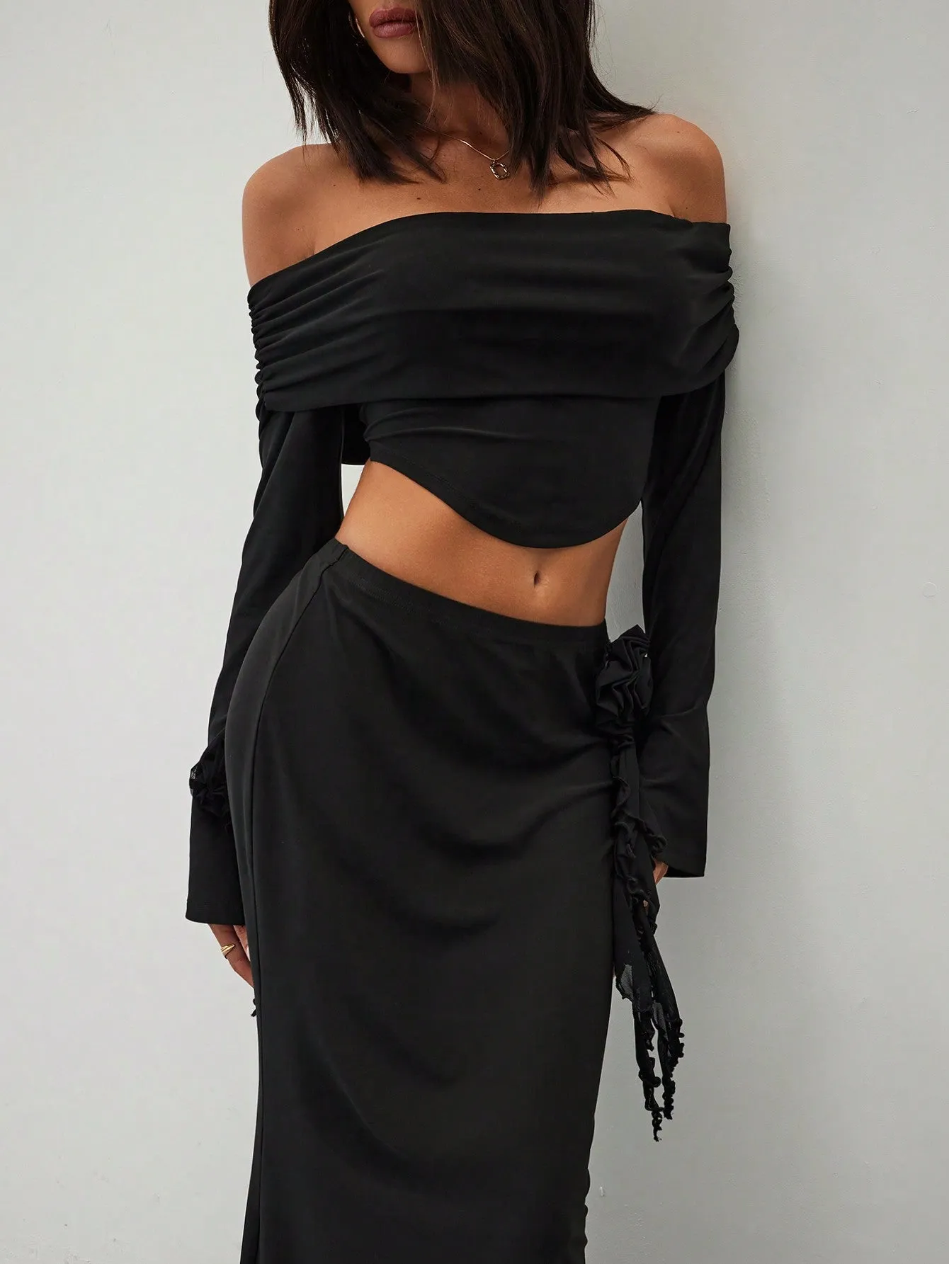 Women's Elegant Sexy Asymmetrical Top And Low Waist Bodycon Skirt  Sets With 3D Flowers